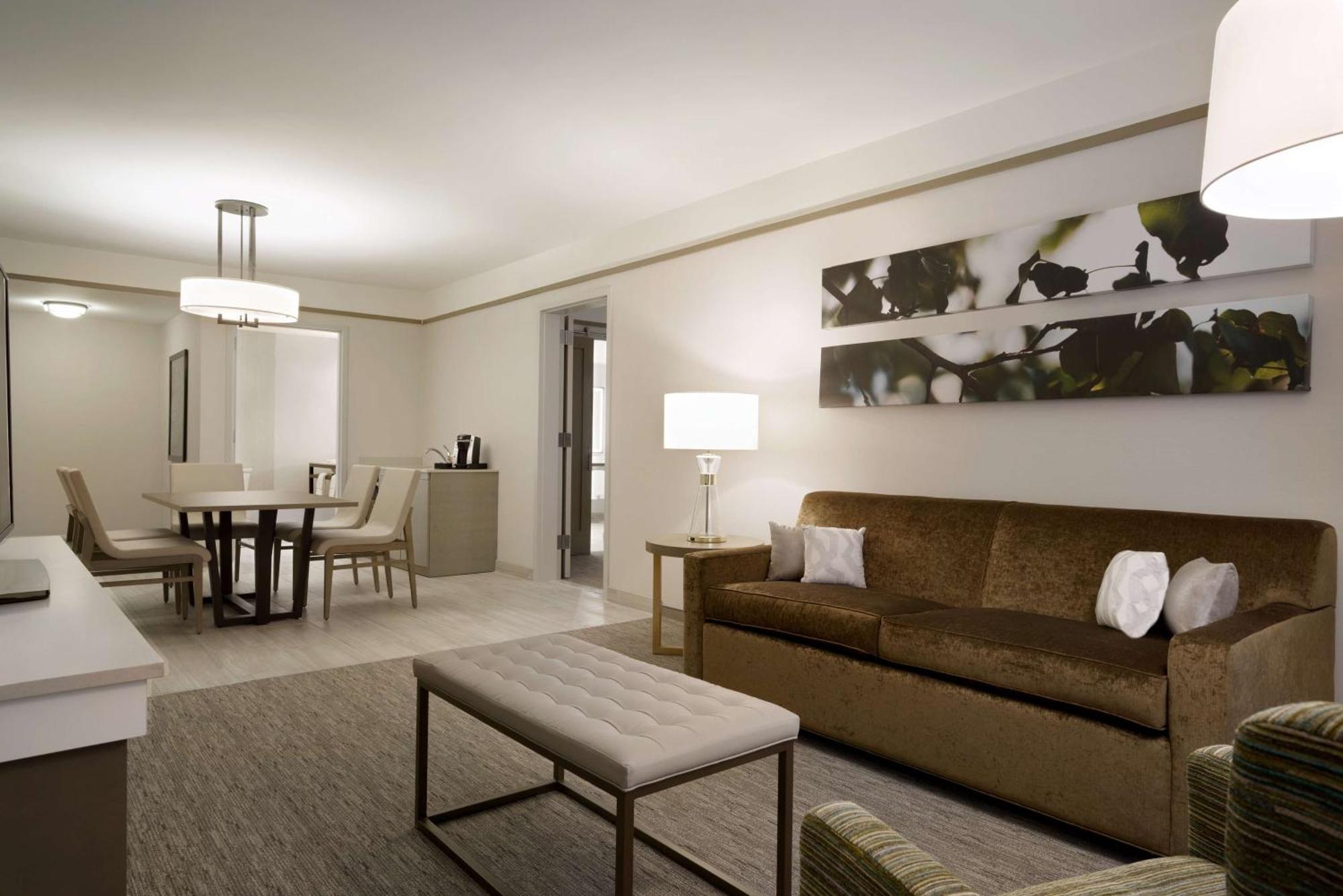 Hilton Garden Inn Newtown Square Radnor Exterior photo